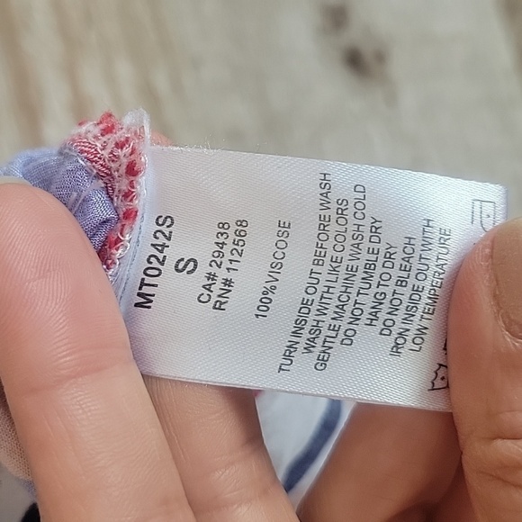 Miss Me Cropped Striped Tie Front Top Size Small - Picture 5 of 6